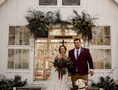 A perfect fall wedding at 7F Lodge, College Station, TX {Fall Wedding Inspiration, Bryan College Station Wedding, 7F Lodge Weddings}